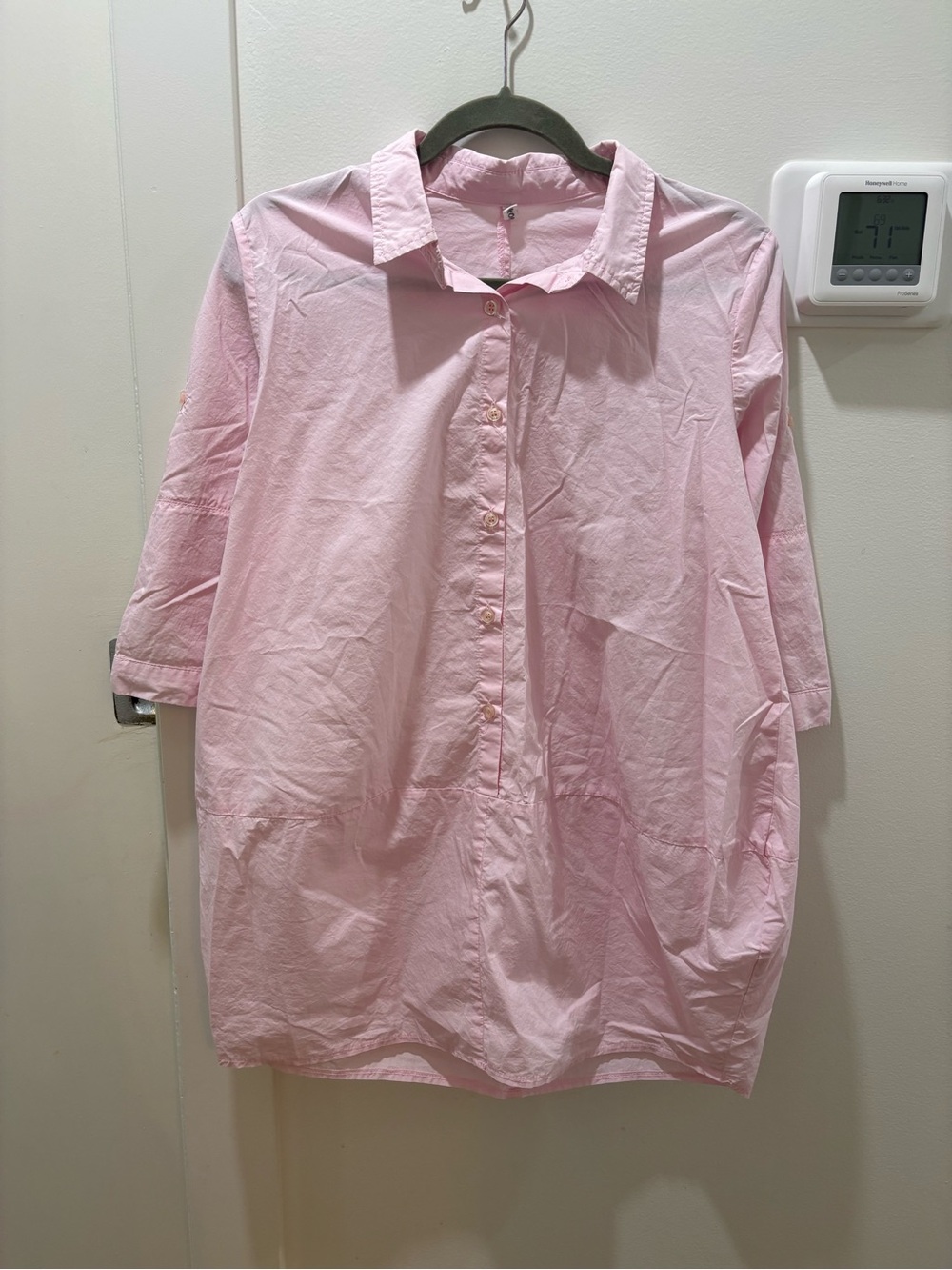 SALE 🌟 Light Pink Button-Up Bubble Tunic Shirt